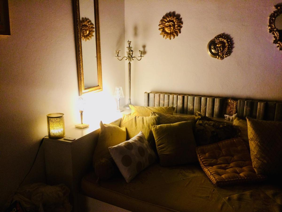 Da Coco E Mini,L'Angolo Per Ceramiste In Viaggio - Faenza Exteriör bild